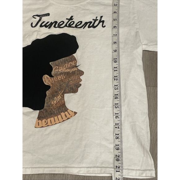 Girls Graphic Print T Shirt Youth Medium Juneteenth White Tee Casual - Picture 4 of 6